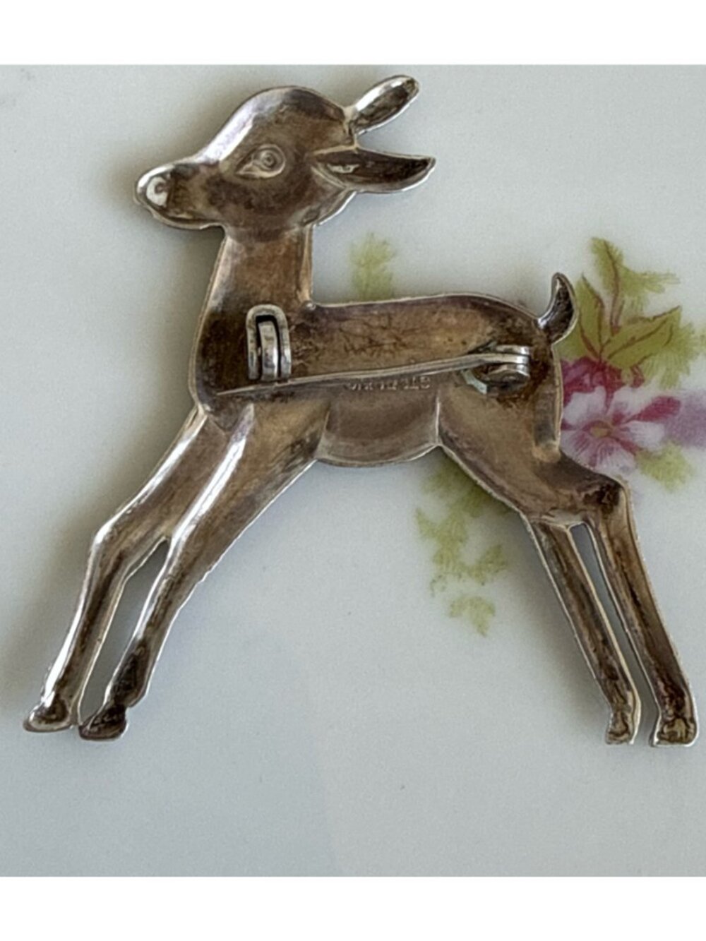 Vintage 1940's Sterling Silver Fawn Deer Brooch Pin - Picture 4 of 7
